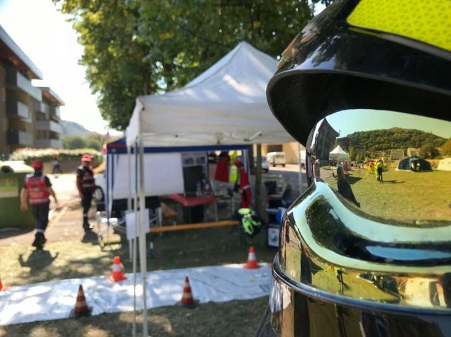 42694316_1906291429461238_2655339457460305920_n